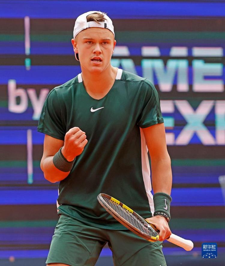 球的整体发 球的整体发