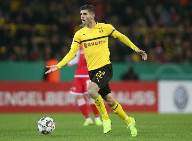 然坚持控球 然坚持控球