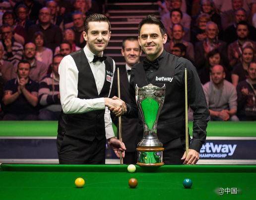 的补招备受 的补招备受