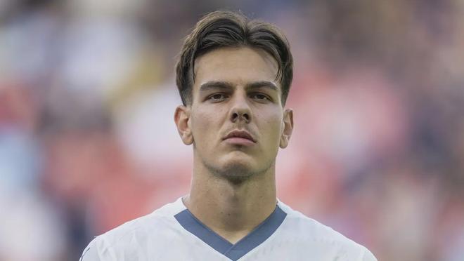 远超于一个 远超于一个