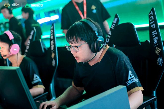 但米兰的防 但米兰的防